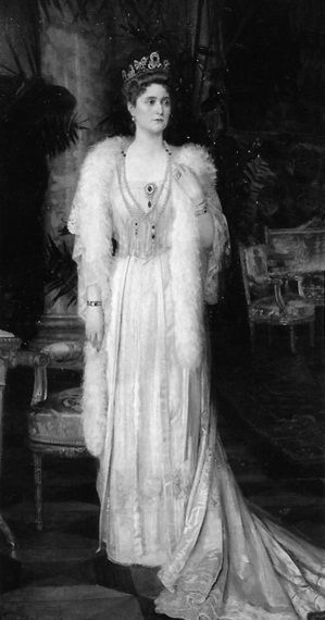 Взрослый мир императорских резиденций. Вторая четверть XIX – начало XX в. - i_024.jpg