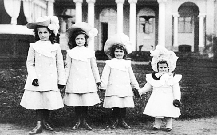 Врачи двора Его Императорского Величества, или Как лечили царскую семью. Повседневная жизнь Российского императорского двора - _170.jpg