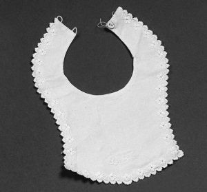 Детский мир императорских резиденций. Быт монархов и их окружение - i_018.jpg