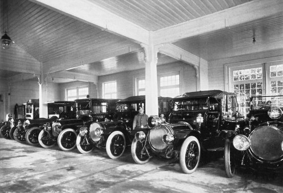 Царские деньги. Доходы и расходы Дома Романовых - i_014.jpg