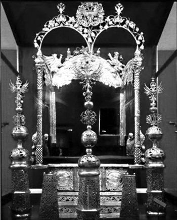 Царские деньги. Доходы и расходы Дома Романовых - i_017.jpg