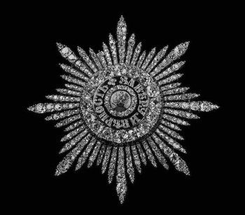 Царские деньги. Доходы и расходы Дома Романовых - i_049.jpg