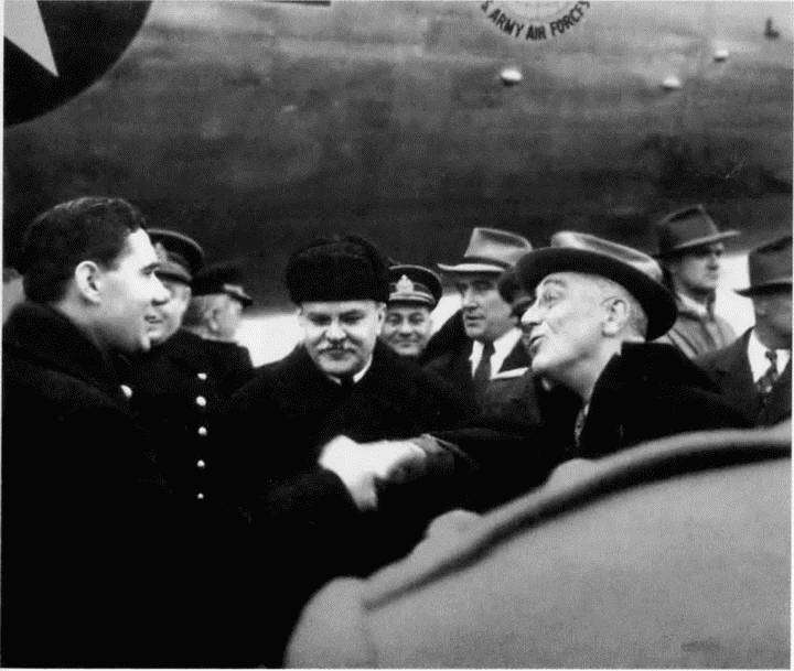 Громыко. Война, мир и дипломатия - i_018.jpg