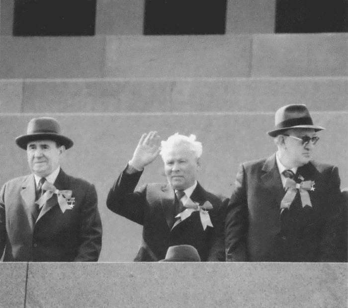 Громыко. Война, мир и дипломатия - i_046.jpg