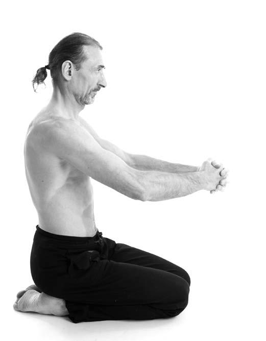 Йога. Для тех, у кого «нет времени». Минимум усилий, максимум результата! - i_044.jpg