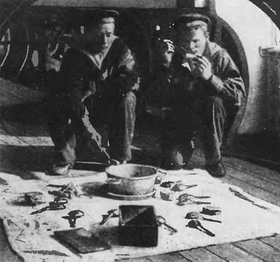 Броненосец 