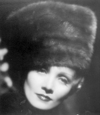 Марлен Дитрих - i_009.jpg