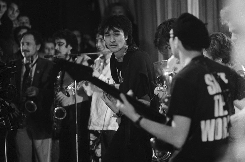 Виктор Цой. Последний герой современного мифа - i_036.jpg