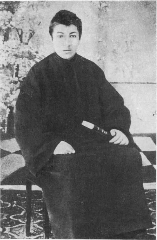 Стихотворения и поэмы - i_002.jpg