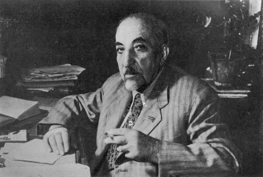 Стихотворения и поэмы - i_008.jpg