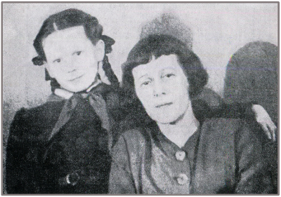 Черта горизонта: Стихи и переводы. Воспоминания о Марии Петровых - i_008.jpg