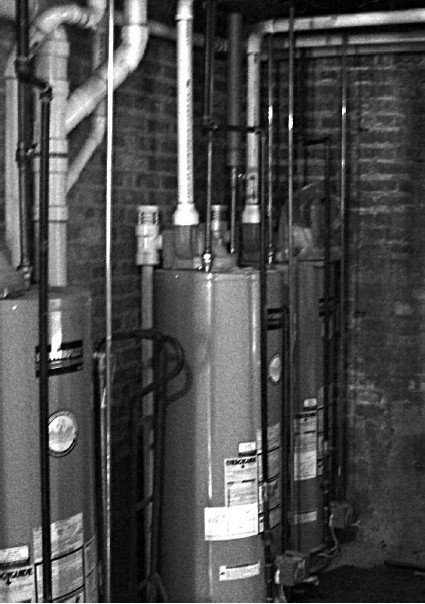 Обустройство и ремонт дома быстро и дешево. Коммуникации и интерьер своими руками всего за 2 месяца - i_012.jpg