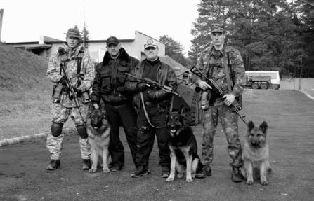 Атакующие собаки. Мифы и реальность современной дрессировки - i_025.jpg