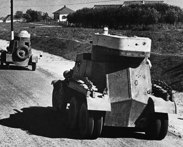 Бронемашины Сталина 1925-1945 - i_031.jpg