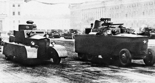 Броня на колесах. История советского бронеавтомобиля 1925-1945 гг. - i_052.jpg