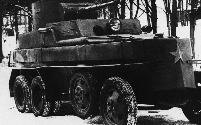 Броня на колесах. История советского бронеавтомобиля 1925-1945 гг. - i_054.jpg