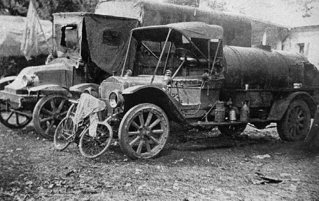 Броня русской армии. Бронеавтомобили и бронепоезда в Первой мировой войне - i_056.jpg