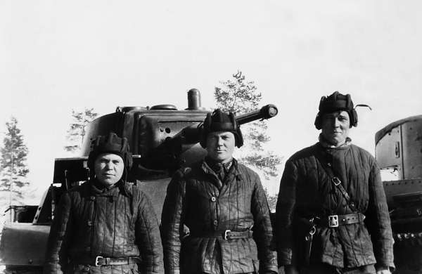 Зимняя война: «Ломят танки широкие просеки» - block_001320_page_077_image_0001.jpg