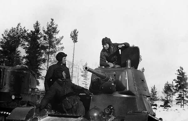 Зимняя война: «Ломят танки широкие просеки» - block_001320_page_079_image_0001.jpg