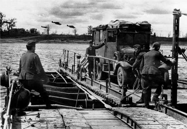 Танки в Харьковской катастрофе 1942 года - i_019.jpg