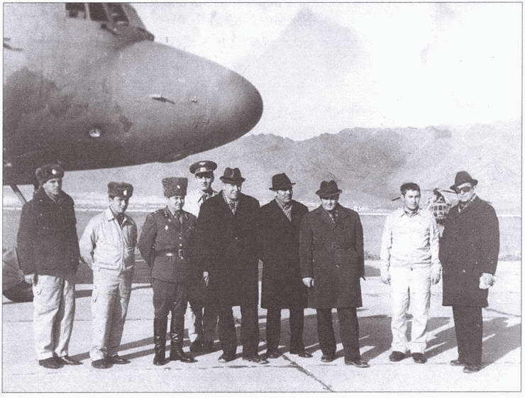 Погоня за ястребиным глазом . Судьба генерала Мажорова - i_026.jpg