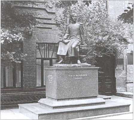 Разведка «под крышей». Из истории спецслужбы - image5.jpg