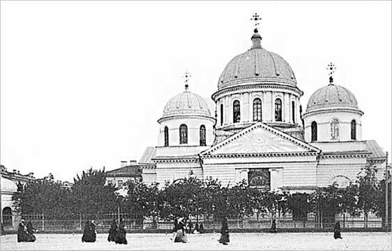 Метрополитен Петербурга. Легенды метро, проекты, архитекторы, художники и скульпторы, станции, наземные вестибюли - i_014.jpg