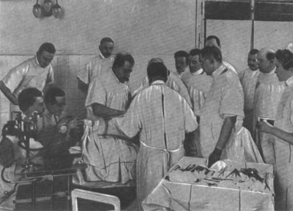 Драматическая медицина. Опыты врачей на себе (с ориг. илл.) - i_033.png