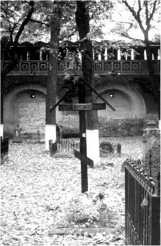 Мистика московских кладбищ - i_044.jpg