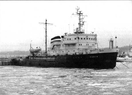 От «Добрыни Никитича» до «Отто Шмидта» Ледоколы проекта 97 и их модификации - i_020.jpg