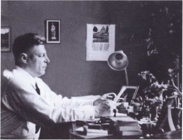 Иван Ефремов - i_045.jpg