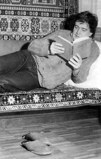 Повседневная жизнь российского рок-музыканта - i_014.jpg