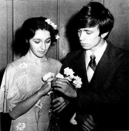 «ВЗГЛЯД» - БИТЛЫ ПЕРЕСТРОЙКИ. ОНИ ИГРАЛИ НА КРЕМЛЁВСКИХ НЕРВАХ - _005.jpg