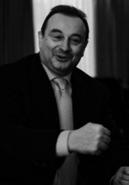 Кризис есть кризис: Лидеры российской и мировой экономики о путях выхода из кризиса - i_003.png