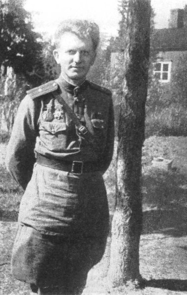 Ленинград действует. Книга 3 - i_022.jpg