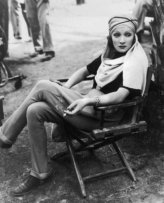 Пять вечеров с Марлен Дитрих - i_009.jpg