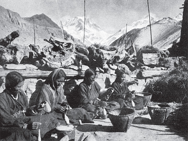 Семь лет в Тибете. Моя жизнь при дворе Далай-ламы - _16.jpg