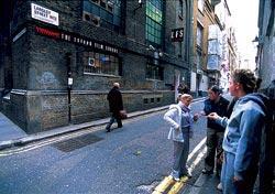 Журнал «Вокруг Света» №04 за 2006 год - TAG_img_cmn_2007_02_10_088_jpg147941