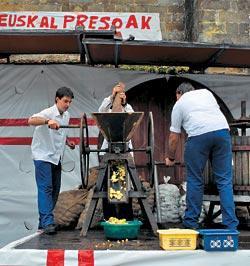 Журнал «Вокруг Света» №09 за 2007 год - TAG_img_cmn_2007_07_02_037_jpg770293