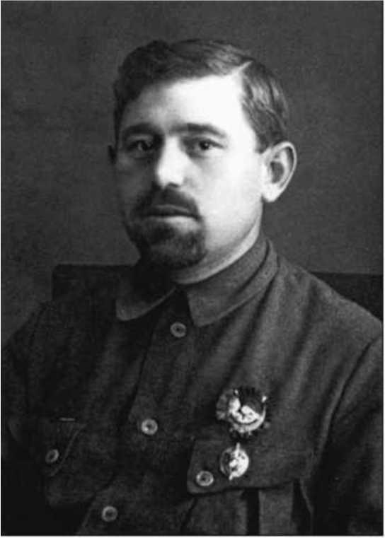 Сто великих операций спецслужб - i_012.jpg