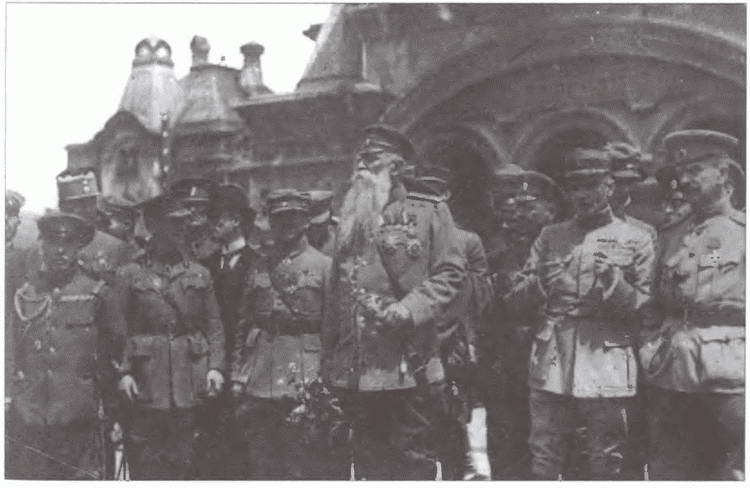 В боях за Поднебесную. Русский след в Китае - i_023.jpg