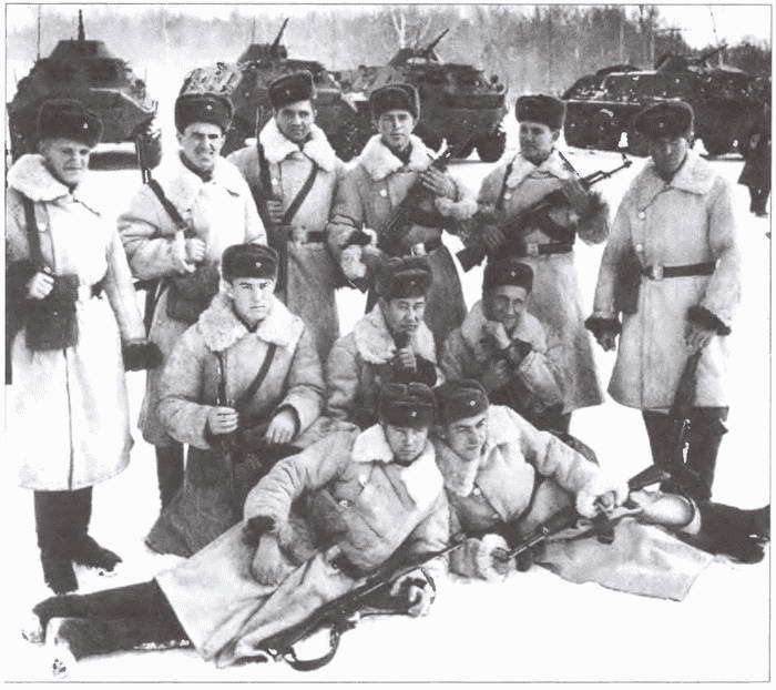 В боях за Поднебесную. Русский след в Китае - i_054.jpg