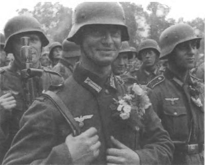 Крах нацистской империи - i_008.jpg