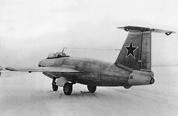 Неизвестный «МиГ». Гордость советского авиапрома - i_024.jpg