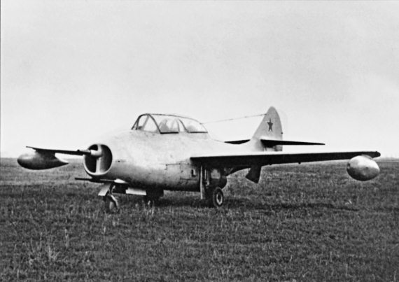 Неизвестный «МиГ». Гордость советского авиапрома - i_028.jpg