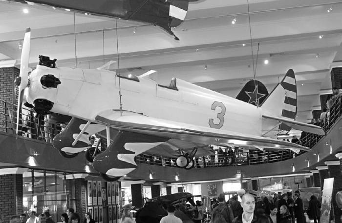 Неизвестный Яковлев. «Железный» авиаконструктор - neizyak_1672_img_011.jpg