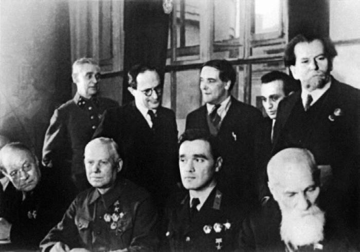 Неизвестный Яковлев. «Железный» авиаконструктор - neizyak_1672_img_012.jpg