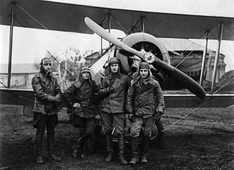 Чкалов. Взлет и падение великого пилота - i_010.jpg