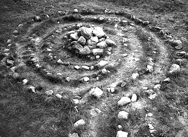 Сила рода – тайна женщины. Сакральные знания для счастливой судьбы - i_002.jpg