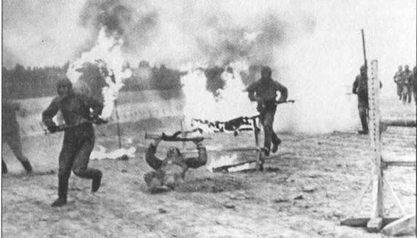 ВДВ. С неба — в бой - i_027.jpg